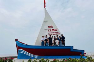 tour-du-lich-mien-tay-8n7d