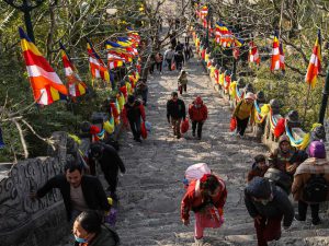 dinh-yen-tu-tour-ha-long-5-ngay-4-dem