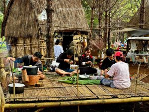 Chợ Phiên tổ chức ở đâu