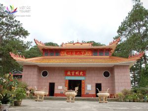 Chua Tau