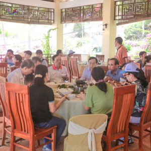 Tour Khach Doan Phan Thiet 26 04 013