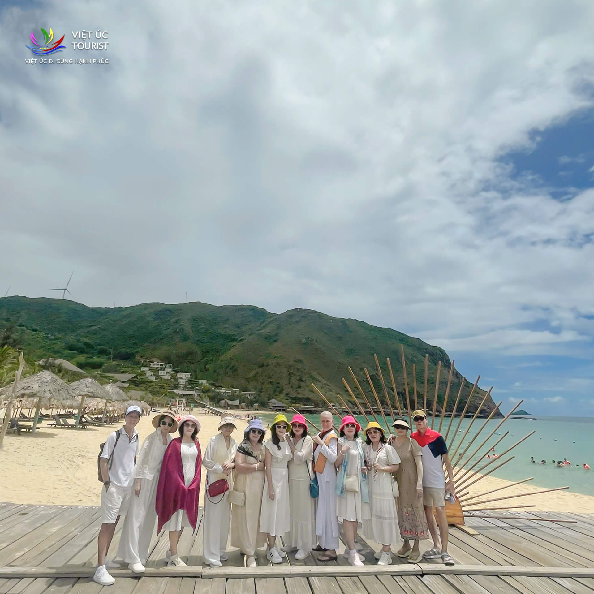 Tour Khach Doan Phu Yen 21 05 010