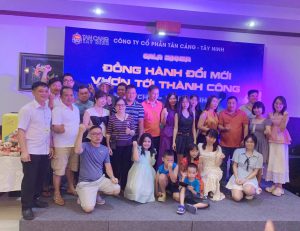 Tour Khach Doan Ninh Chu Vinh Hy 13 6 016