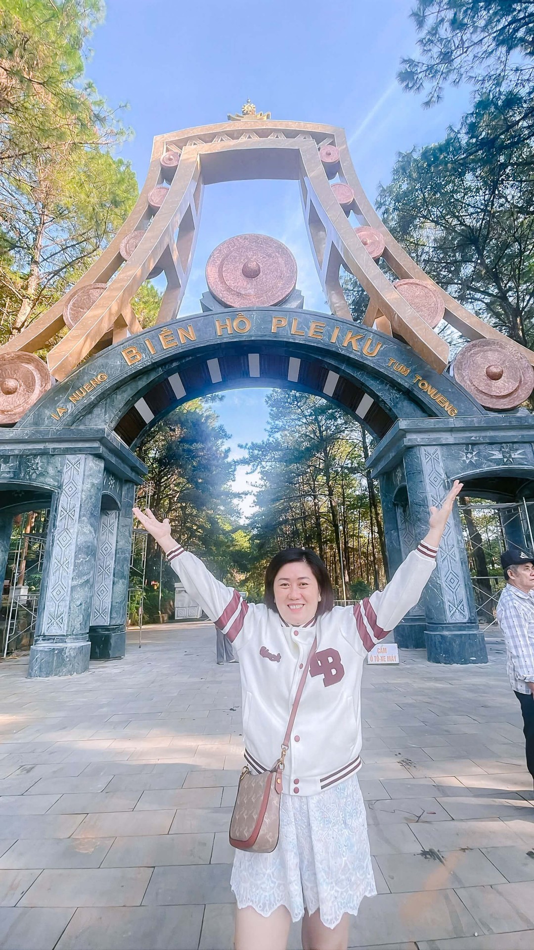 Tour Ghep Mang Den 10 10 25 09