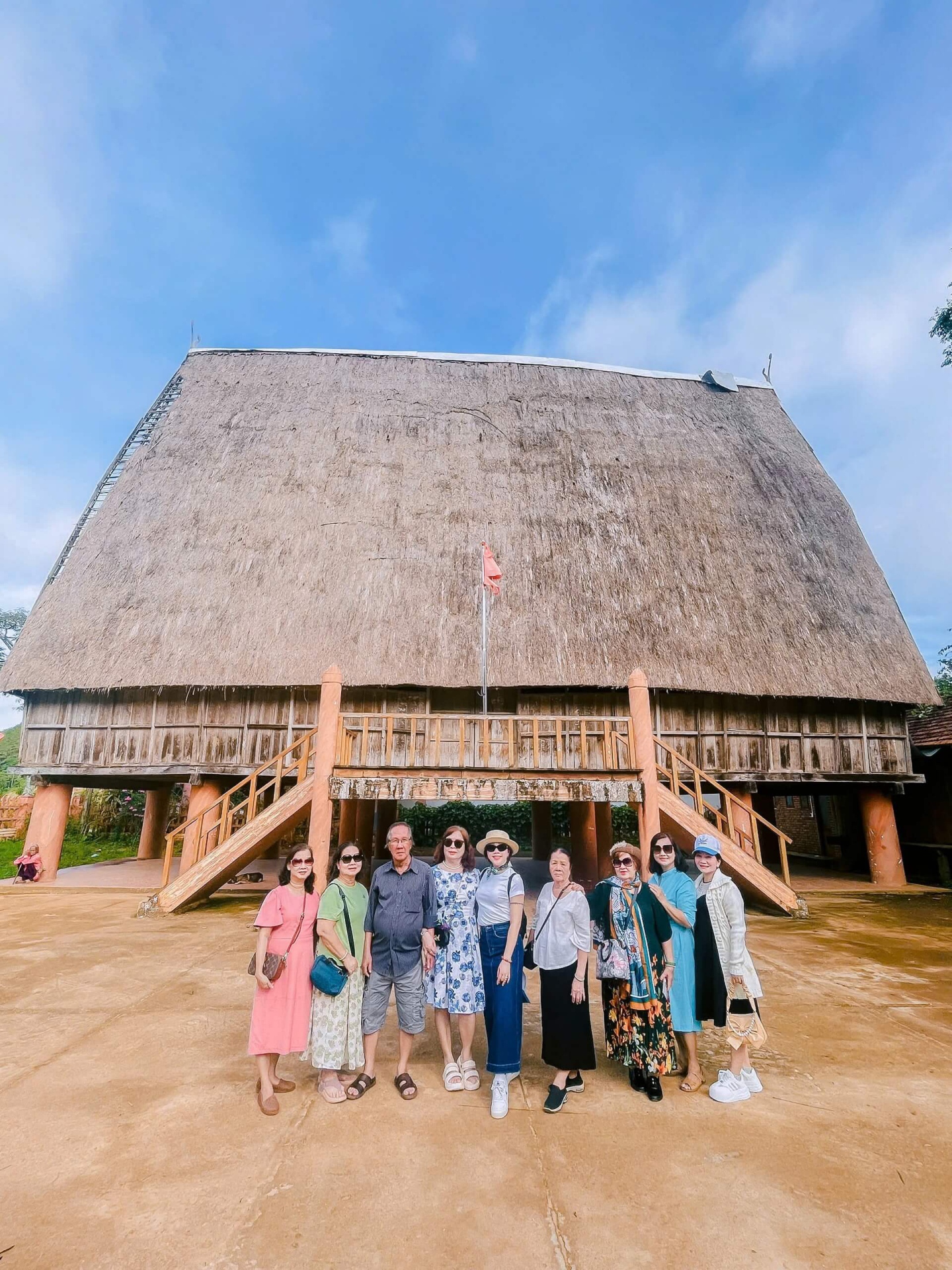 Tour Ghep Mang Den 21 10 25 019