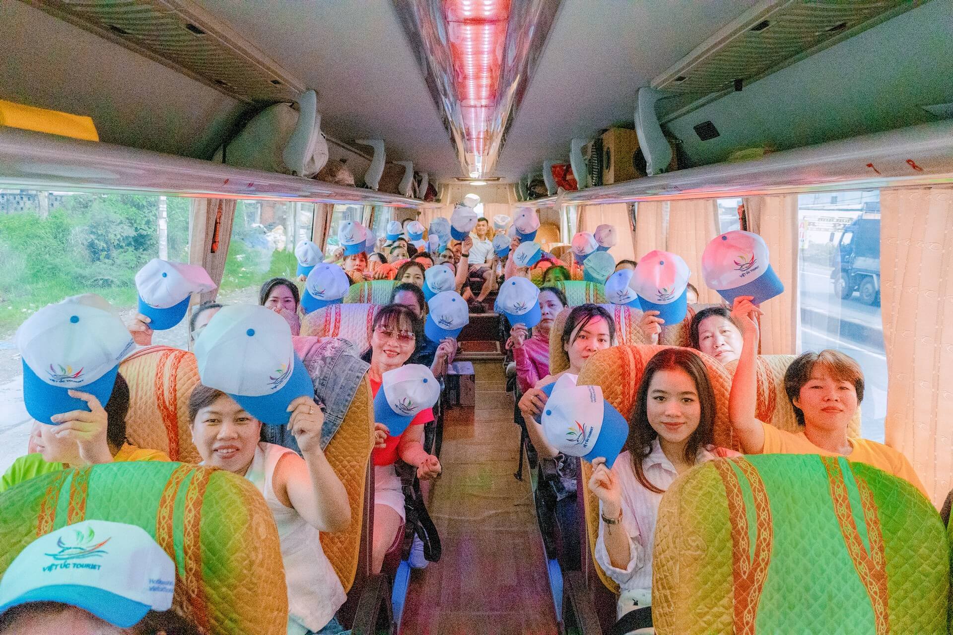 Tour Khach Doan Ho Tram Bien Xanh 28 09 25 07