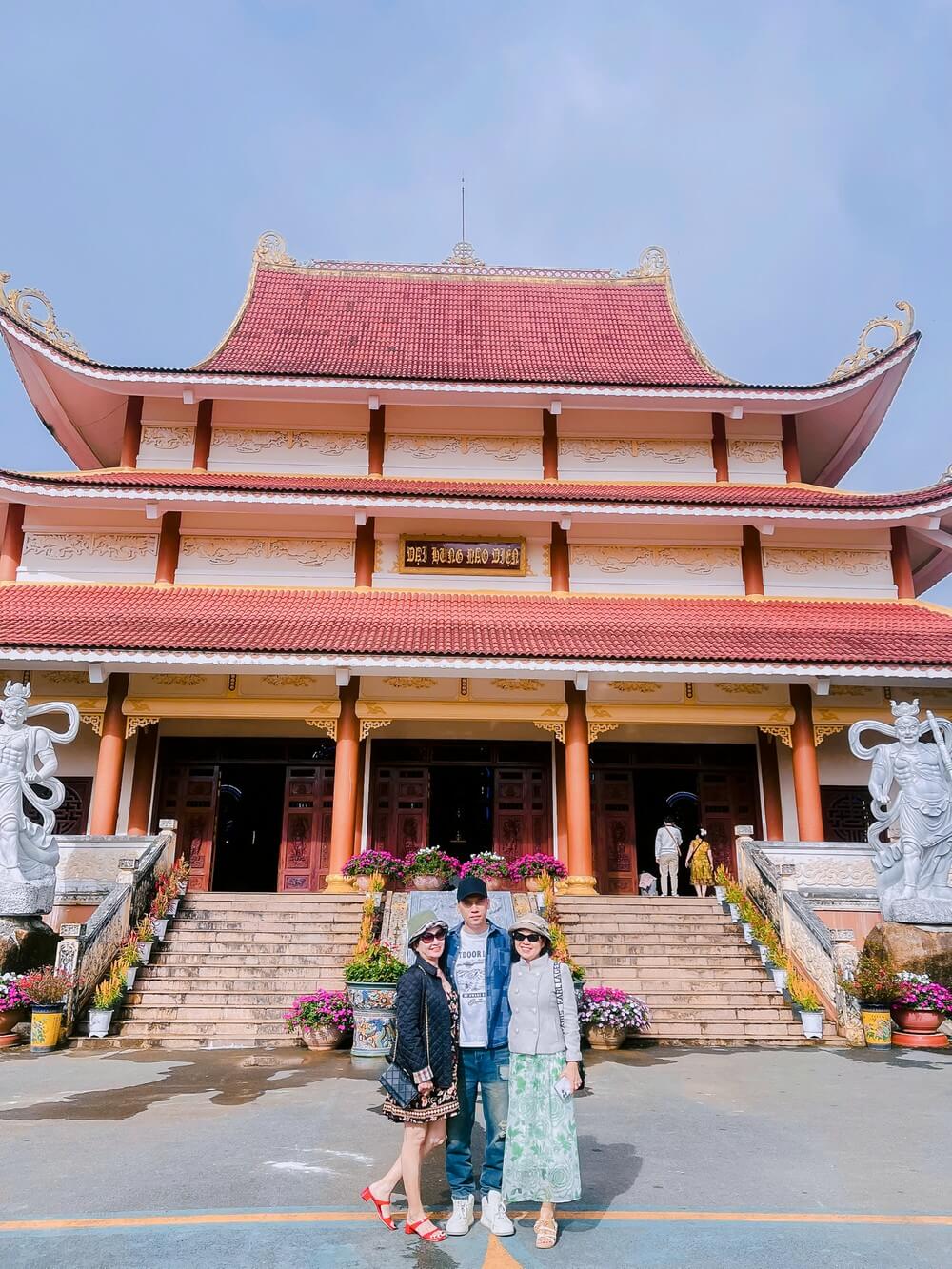 Tour Ghep Mang Den 13 11 2025 04