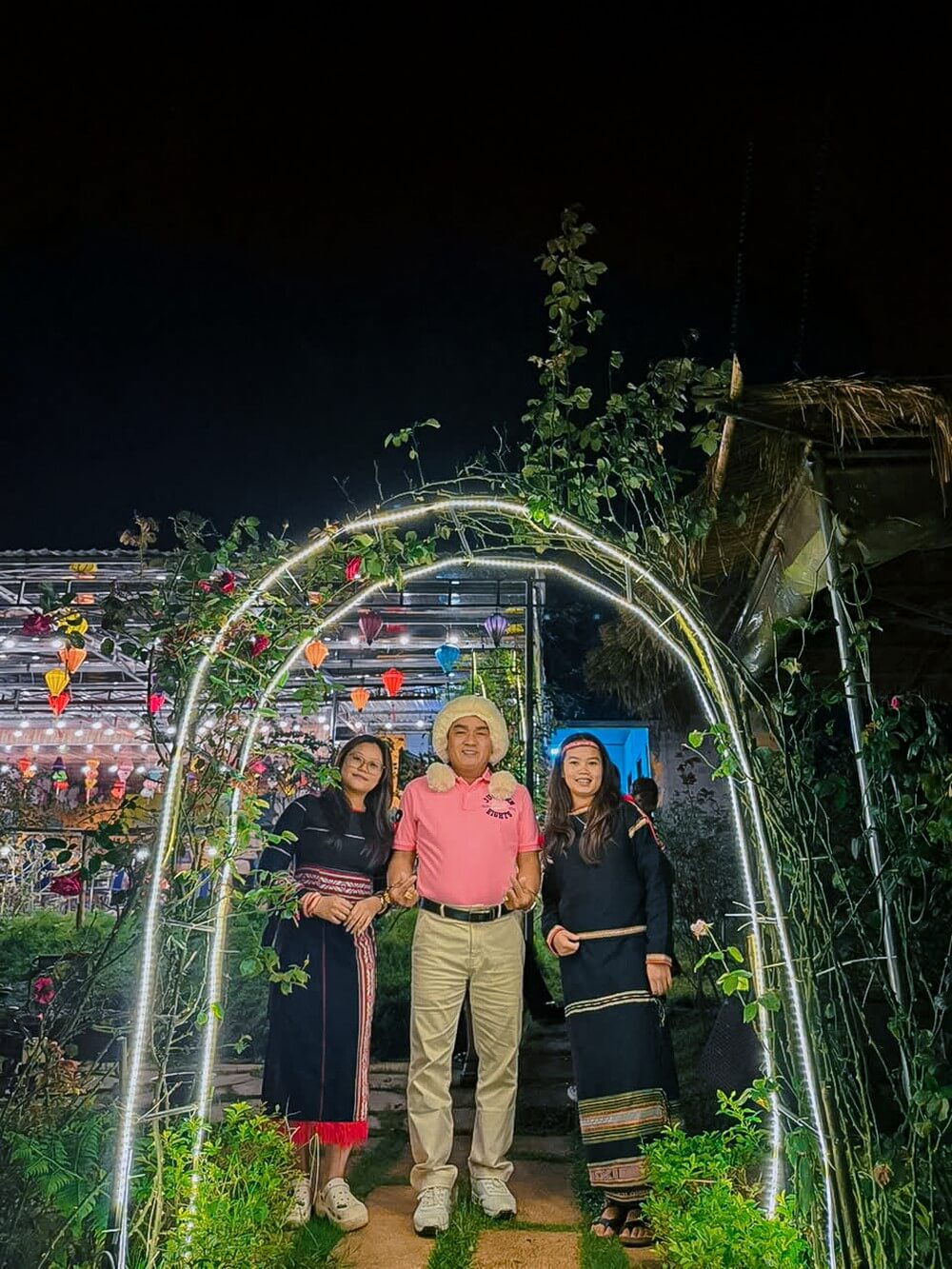 Tour Ghep Mang Den 13 11 2025 10