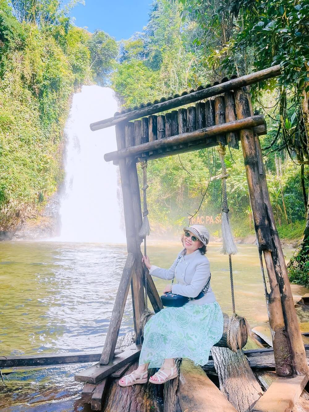 Tour Ghep Mang Den 13 11 2025 11