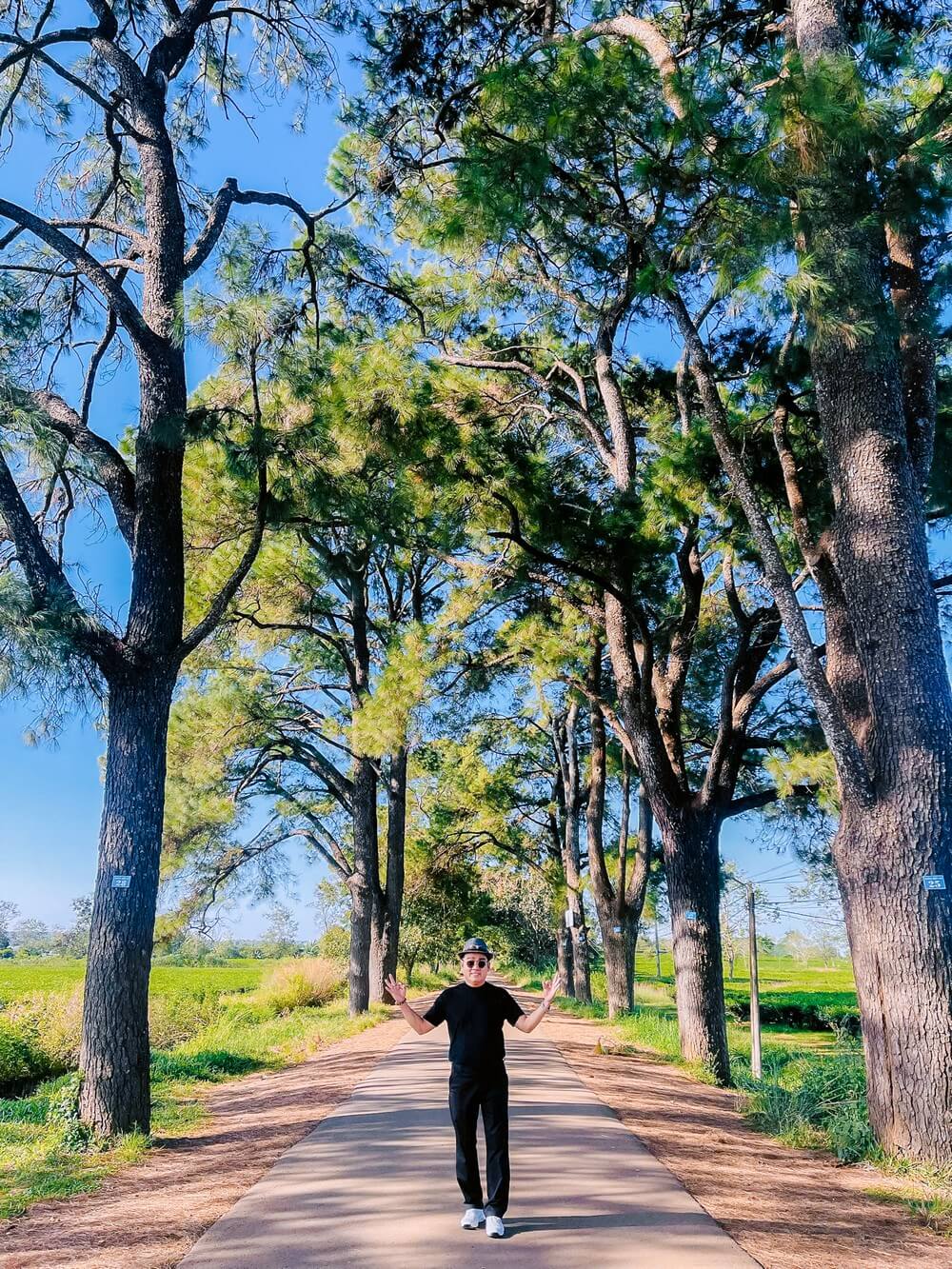 Tour Ghep Mang Den 13 11 2025 18