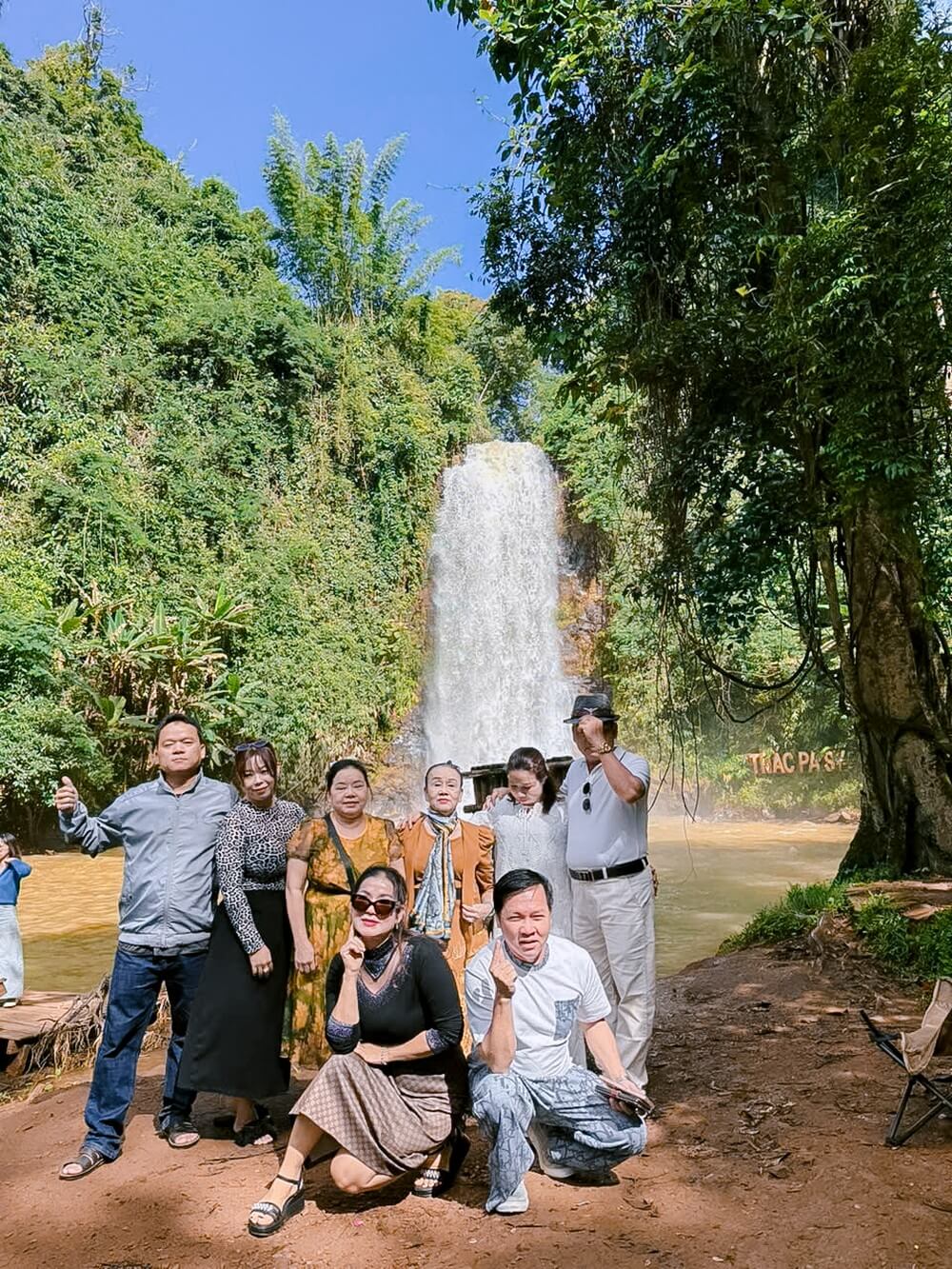 Tour Ghep Mang Den 13 11 2025 19