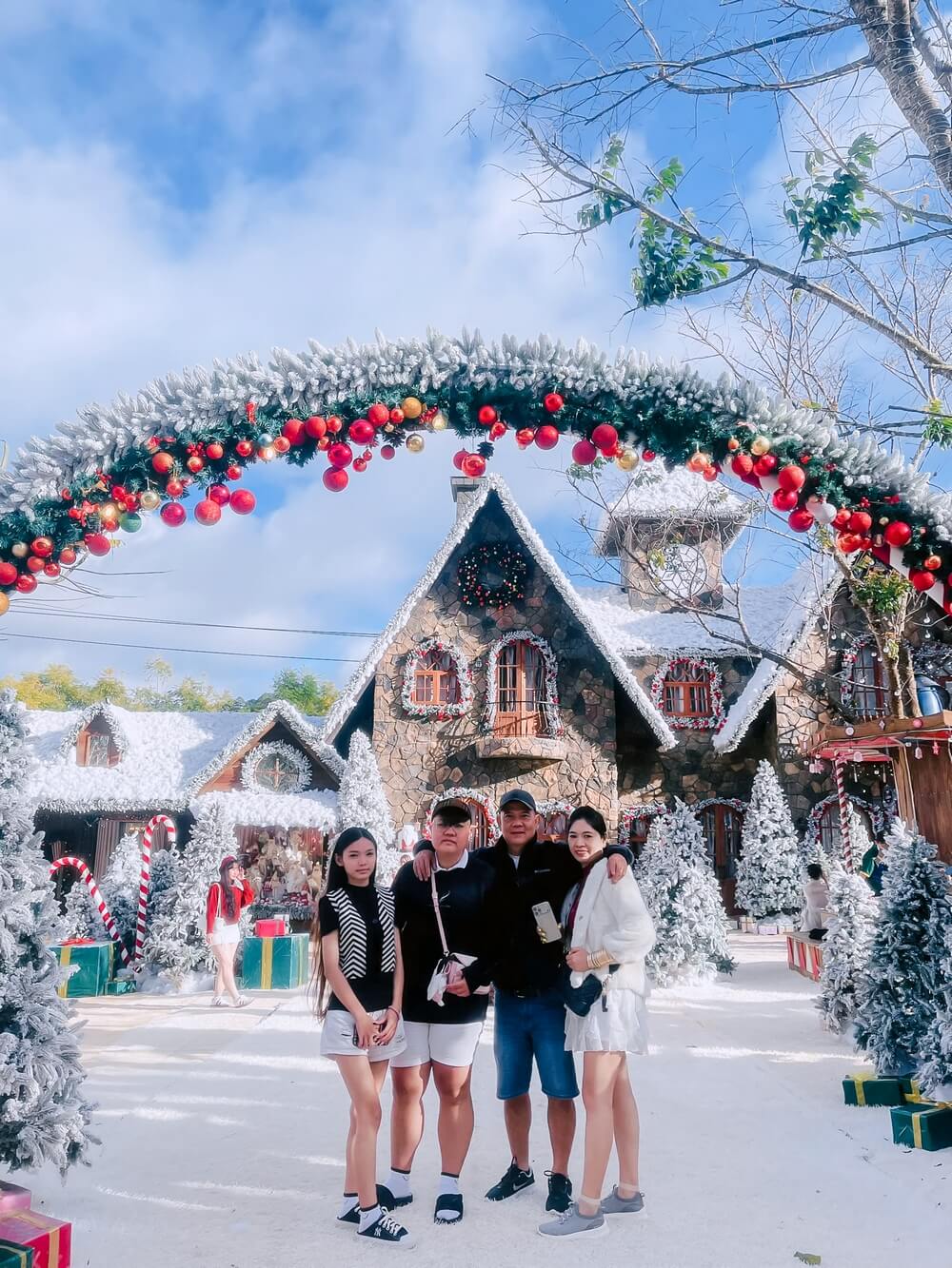 Tour Ghep Da Lat 22 12 2025 05