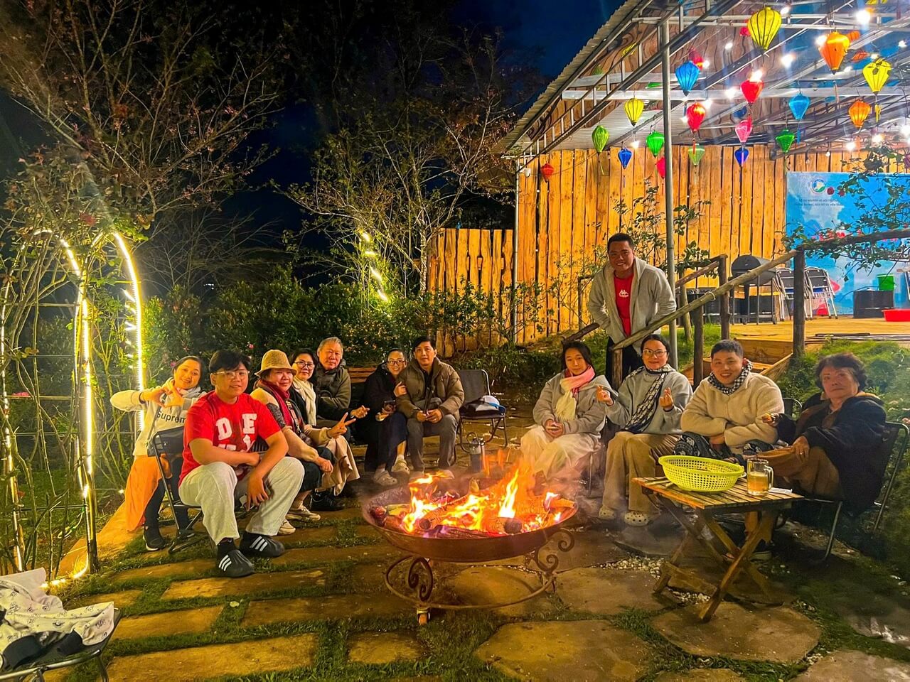 Tour Ghep Mang Den 01 01 2026 15