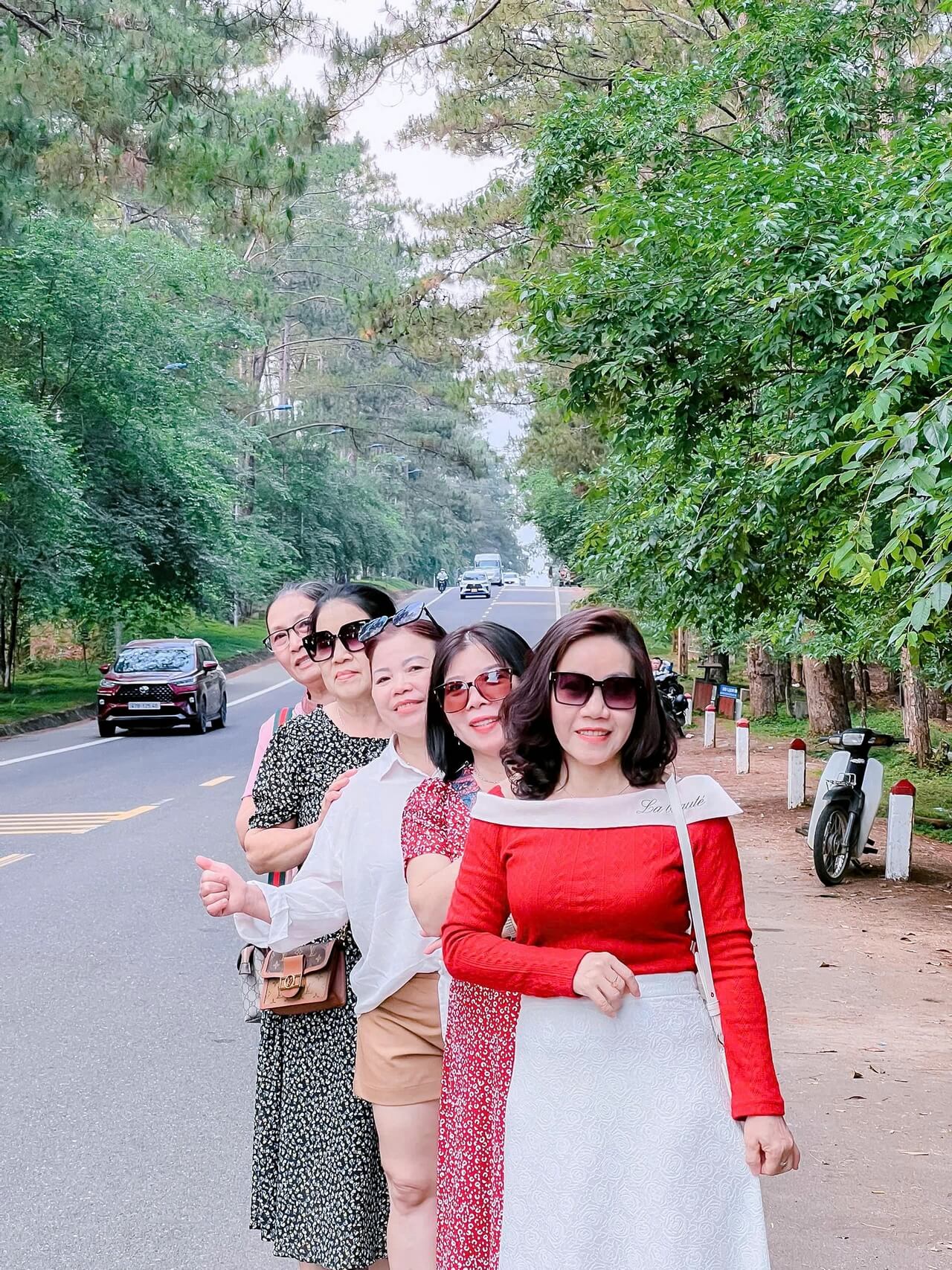 Tour Ghep Mang Den 18 03 2026 19