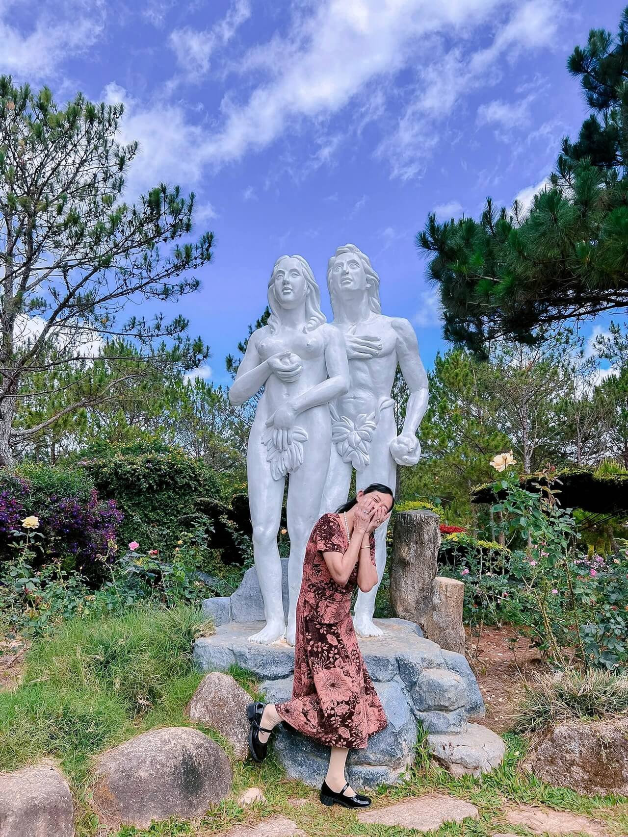 Tour Khach Doan Ta Dung Da Lat 12 03 2026 02