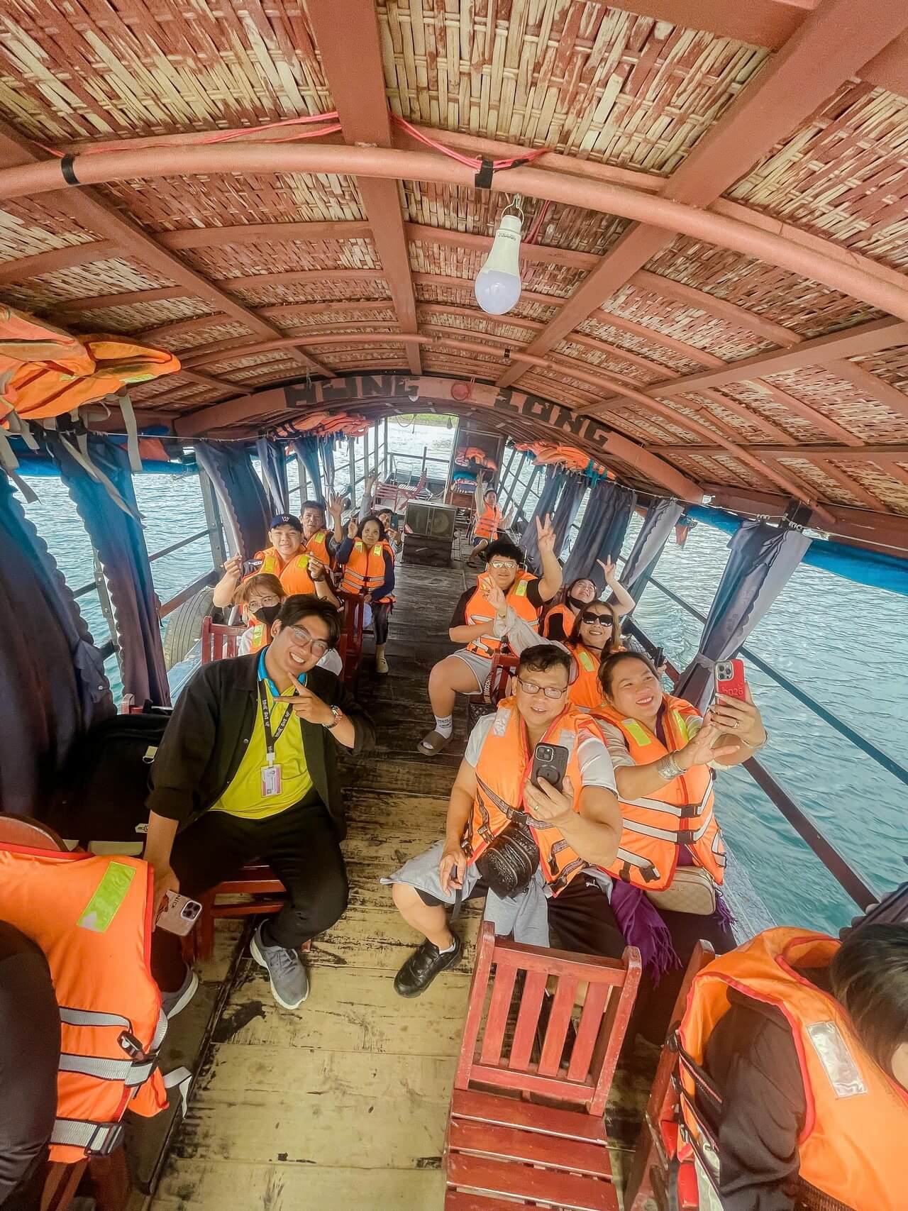 Tour Khach Doan Ta Dung Da Lat 12 03 2026 16