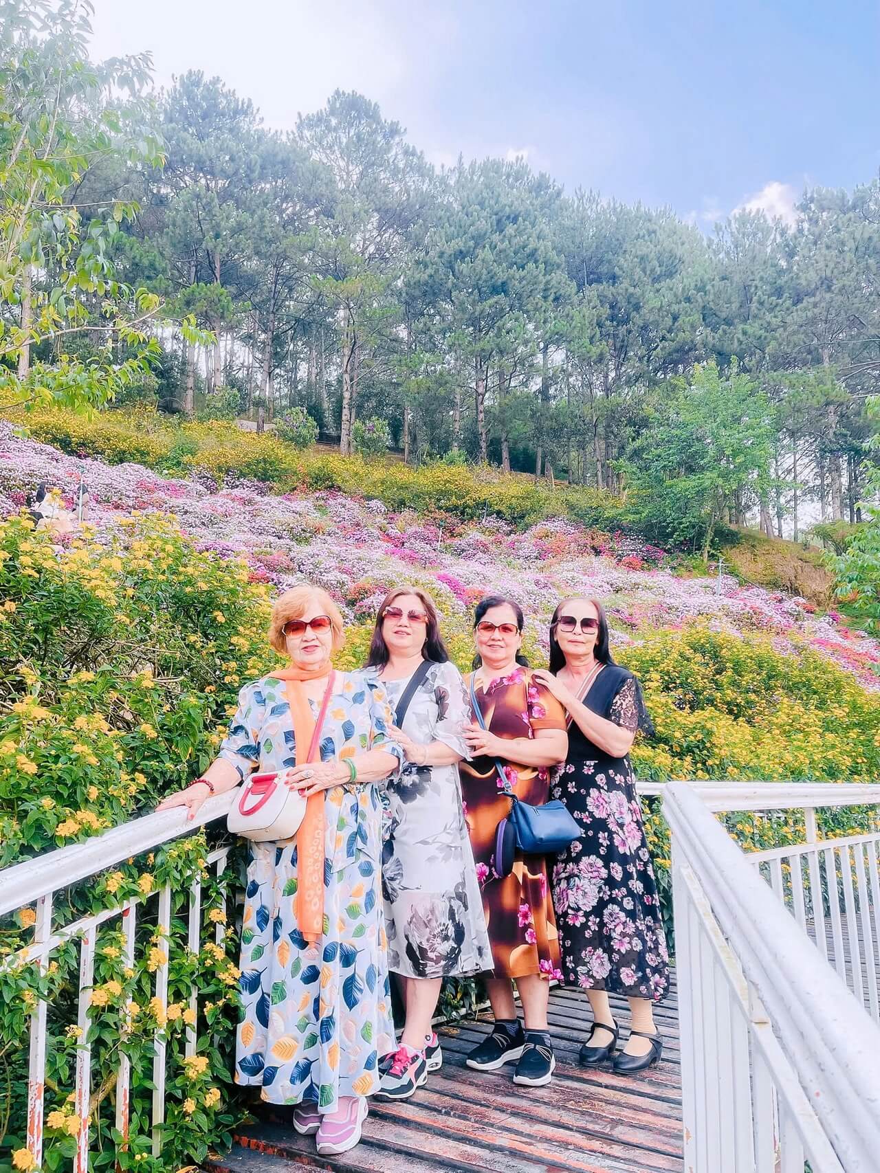 Tour Ghep Da Lat 27 04 2026 17