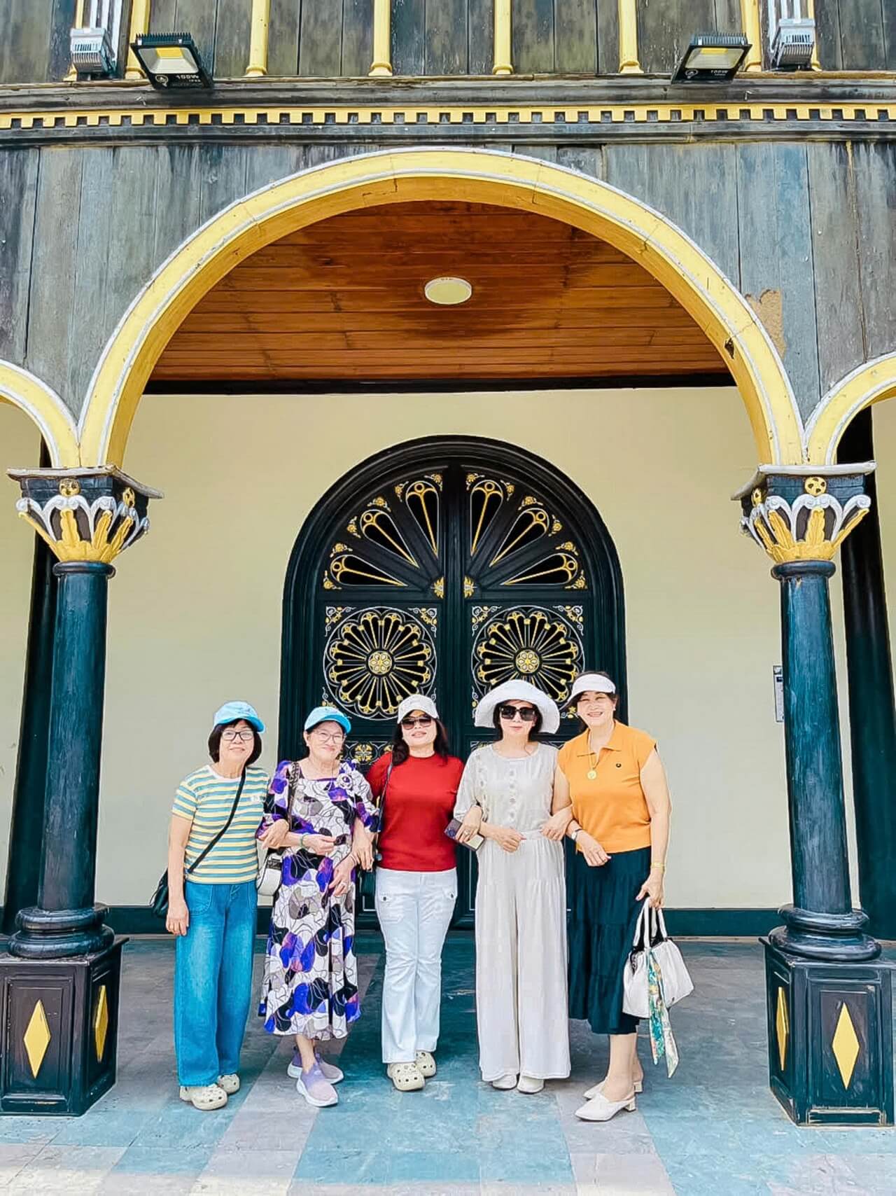 Tour Ghep Mang Den 24 04 2026 13