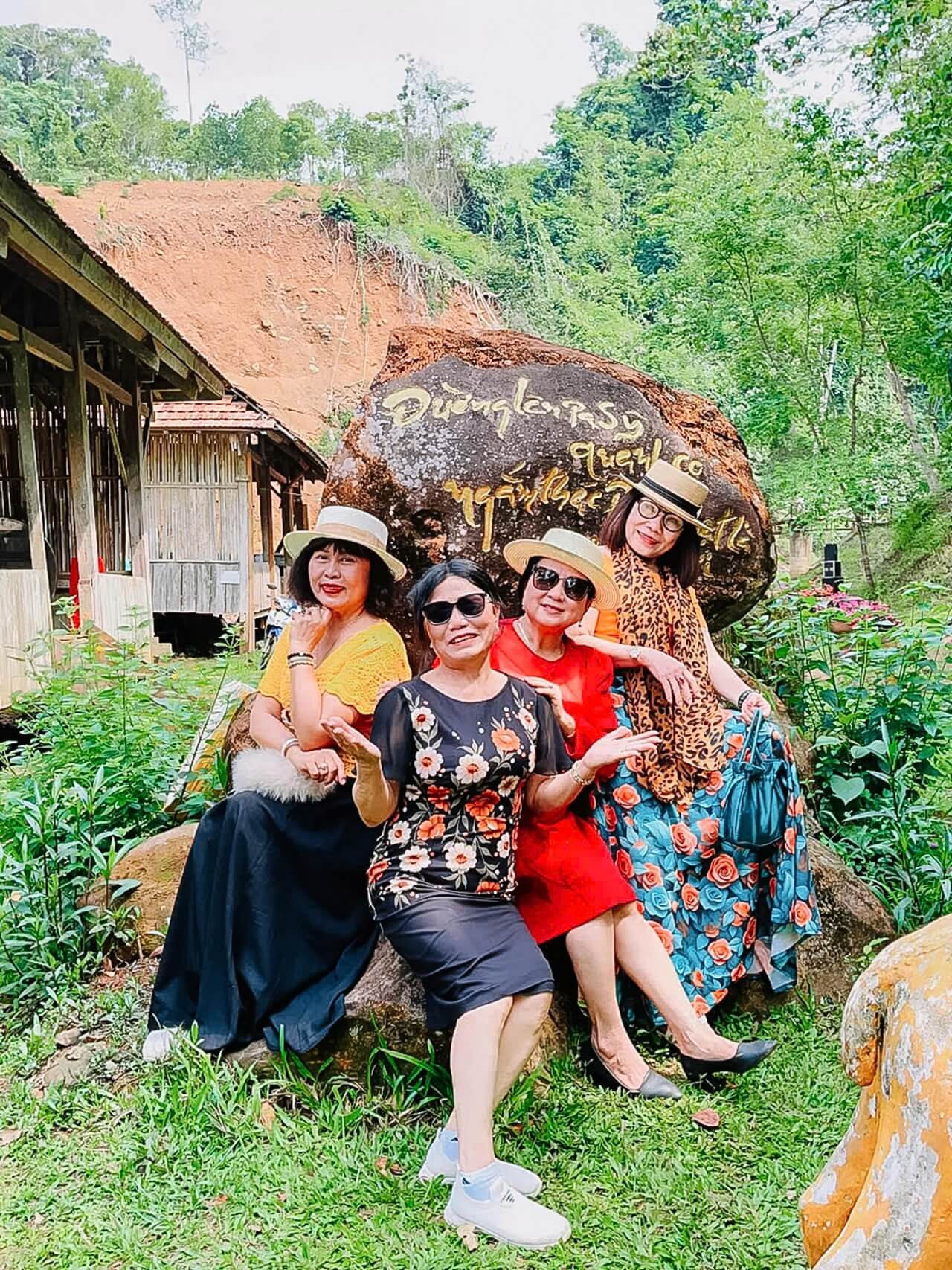 Tour Ghep Mang Den 24 04 2026 32