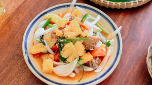 Vietuc Binh Hung Have Breakfast 01