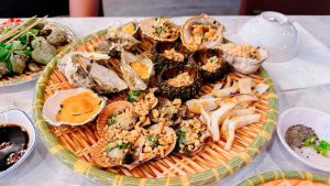 Vietuc Binh Hung Have Breakfast 05