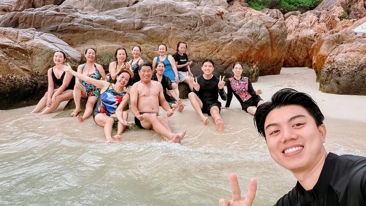 Tour Ghep Binh Hung 29 06 2026 07
