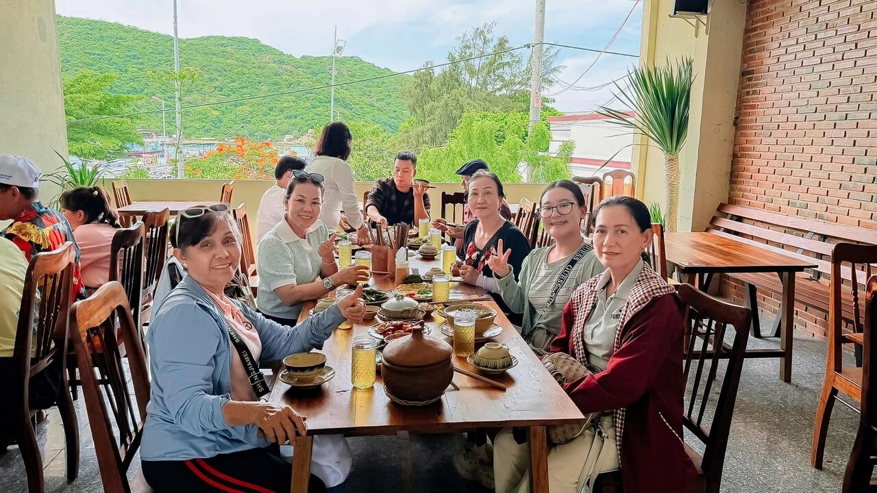 Tour Ghep Binh Hung 29 06 2026 16