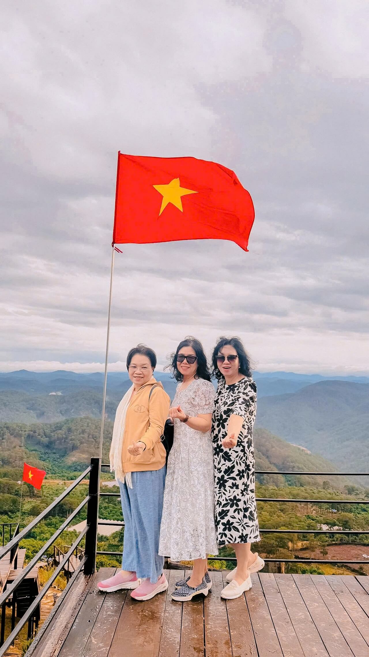 Tour Ghep Da Lat 15 05 2026 19