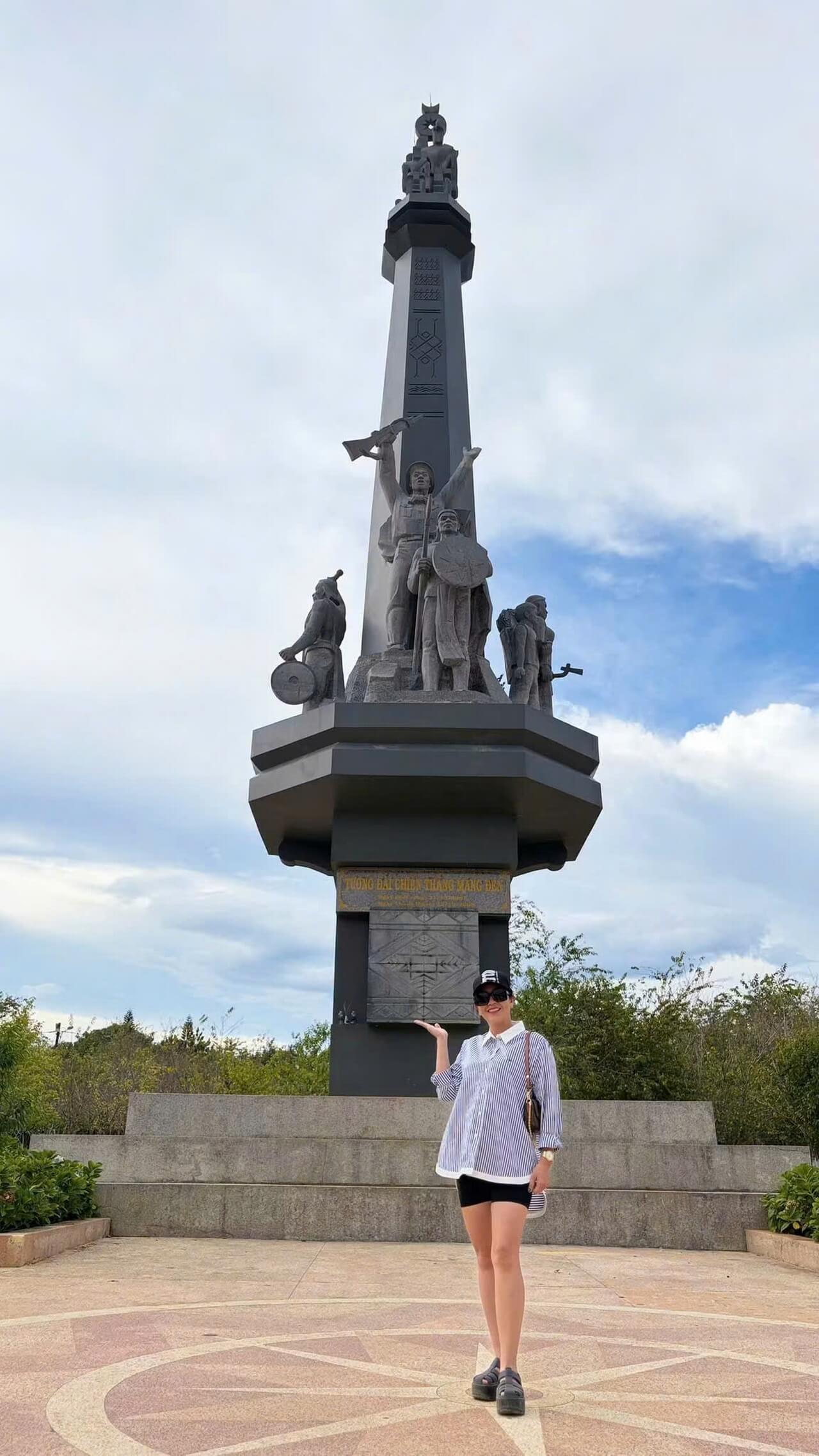 Tour Ghep Mang Den 25 06 2026 05