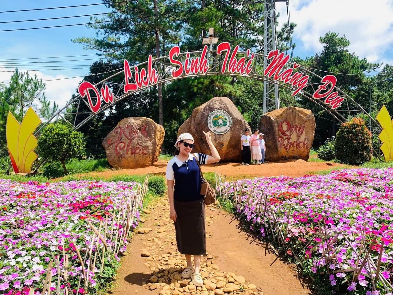 Tour Ghep Mang Den 25 06 2026 10