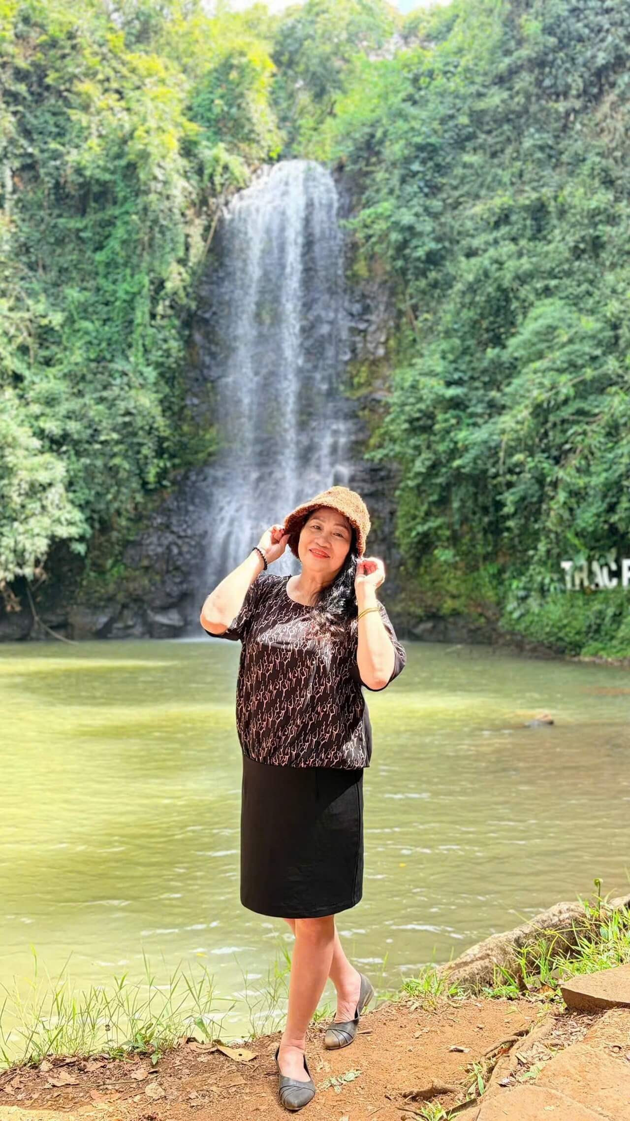Tour Ghep Mang Den 25 06 2026 14