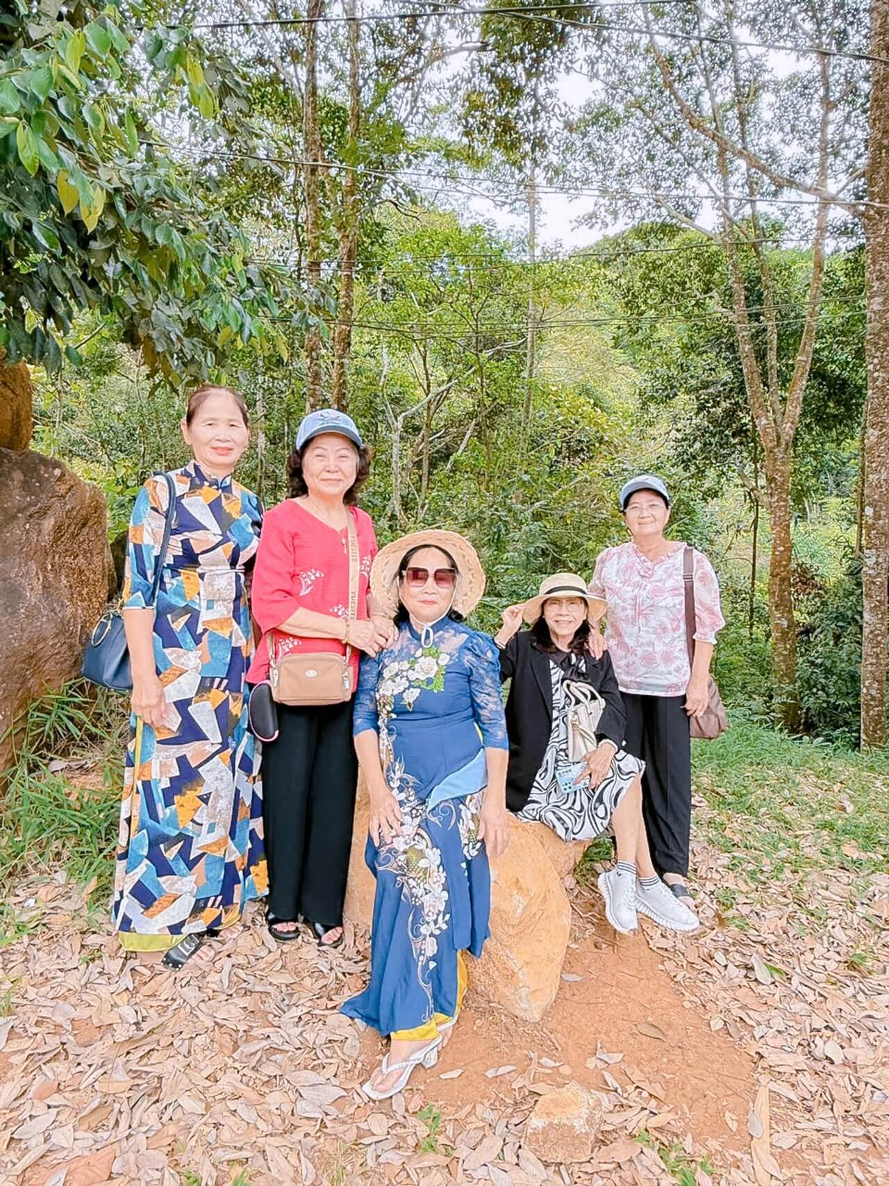 Tour Ghep Mang Den 28 05 2026 14