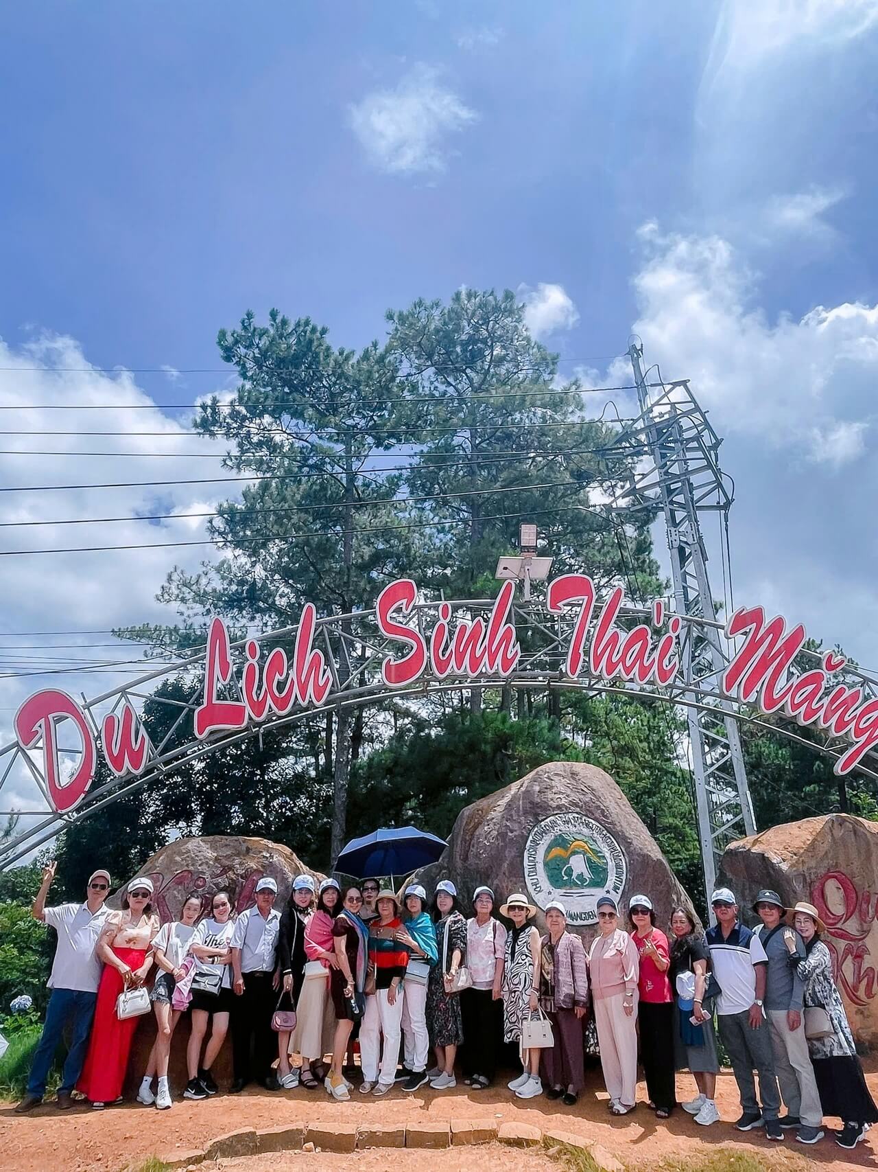 Tour Ghep Mang Den 28 05 2026 18