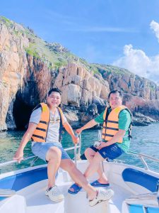 Tour Khach Doan Binh Hung 18 05 2026 11
