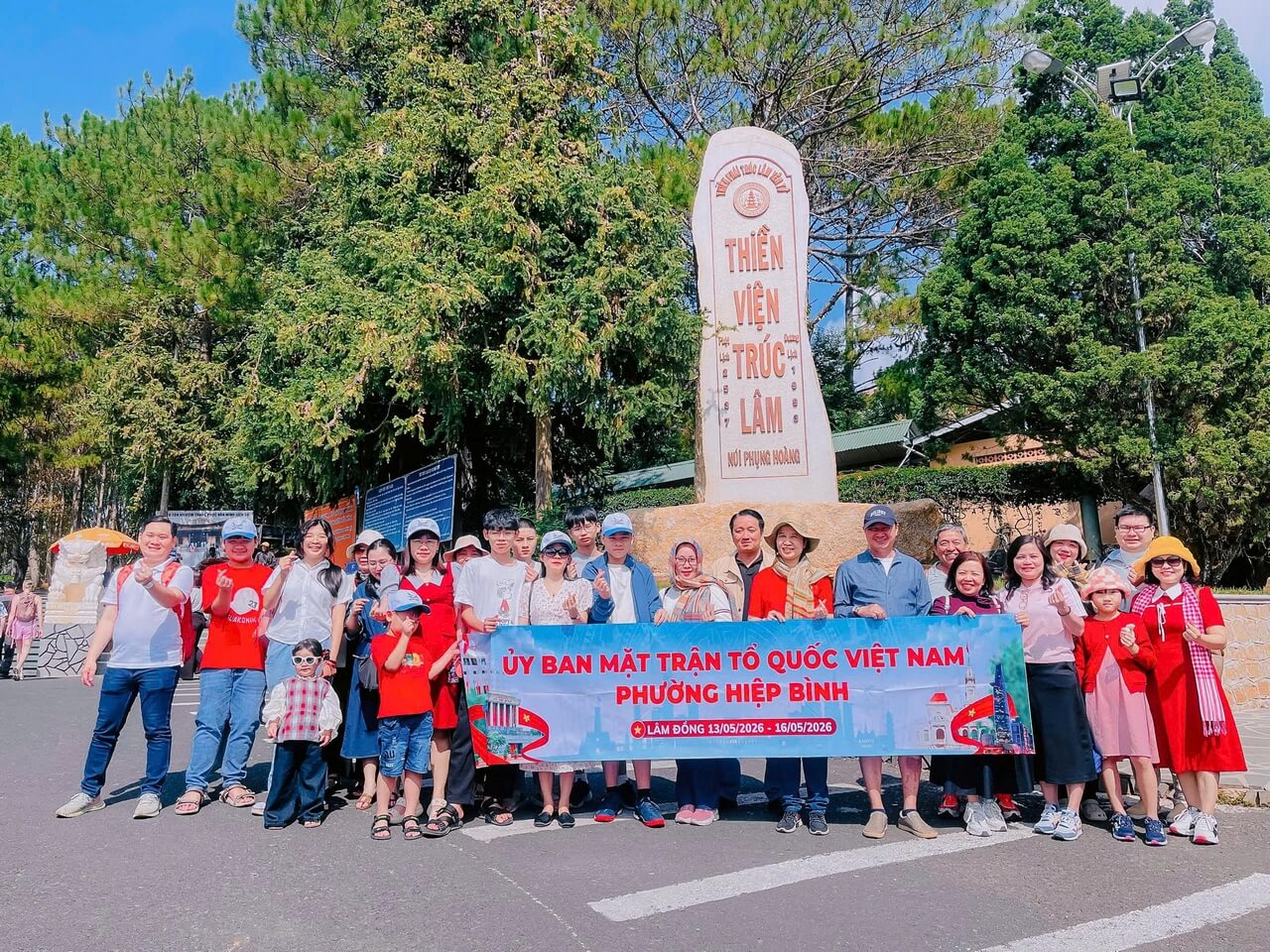 Tour Khach Doan Da Lat 13 05 2026 01