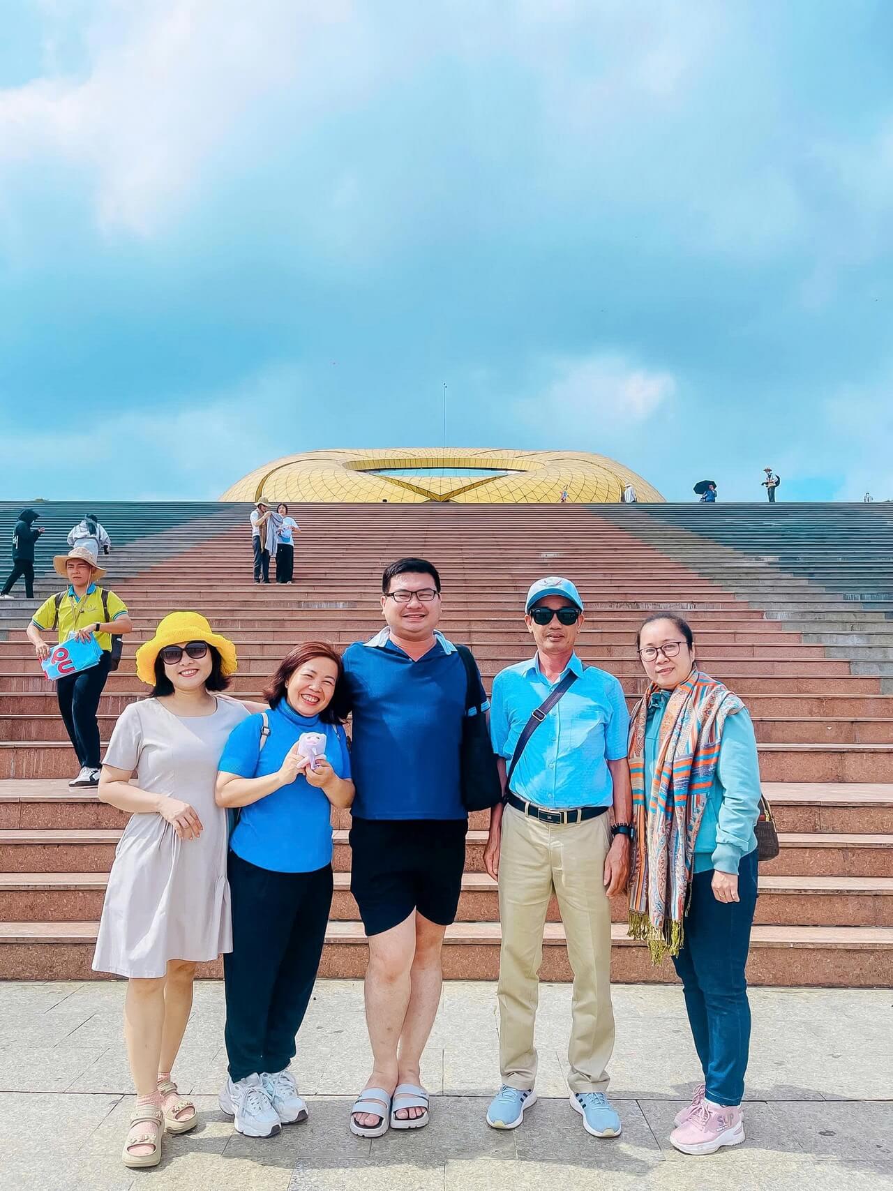 Tour Khach Doan Da Lat 13 05 2026 11