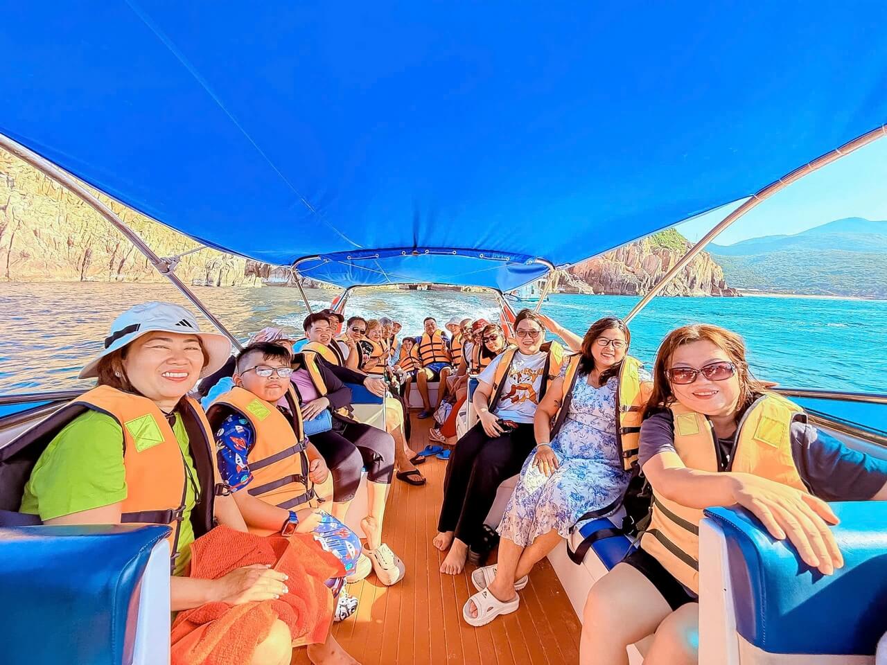 Tour Ghep Binh Hung 20 07 2026 02