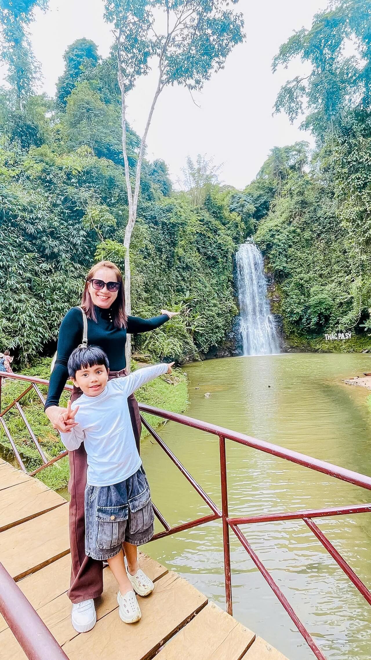 Tour Ghep Mang Den 31 08 2026 04