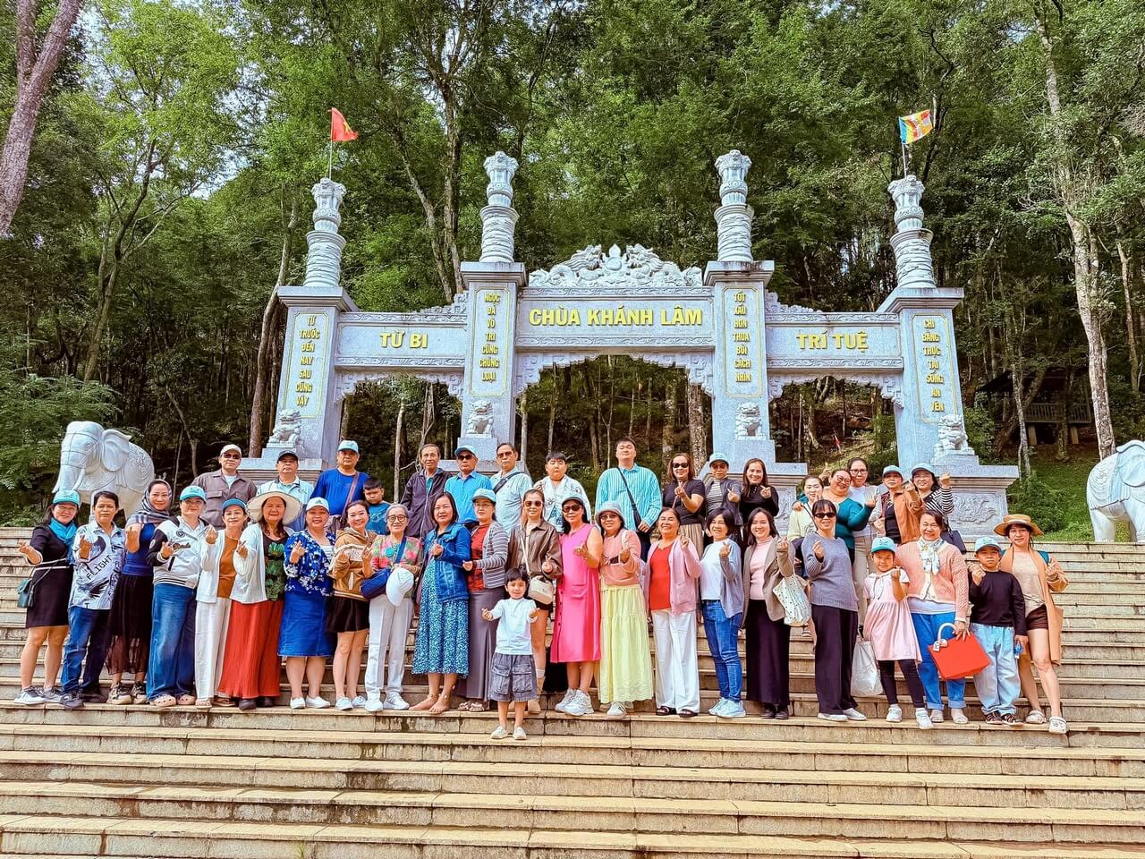 Tour Ghep Mang Den 31 08 2026 15