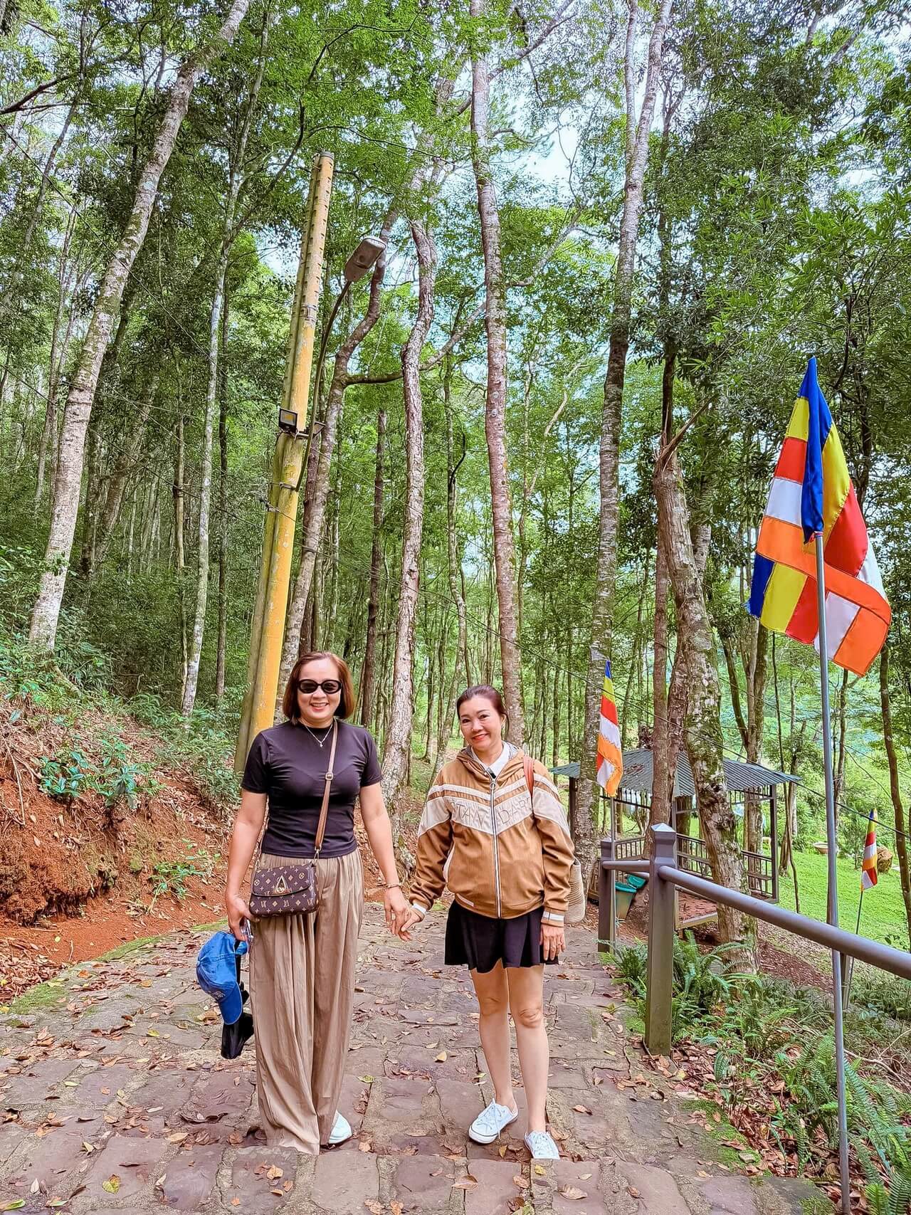 Tour Ghep Mang Den 31 08 2026 17