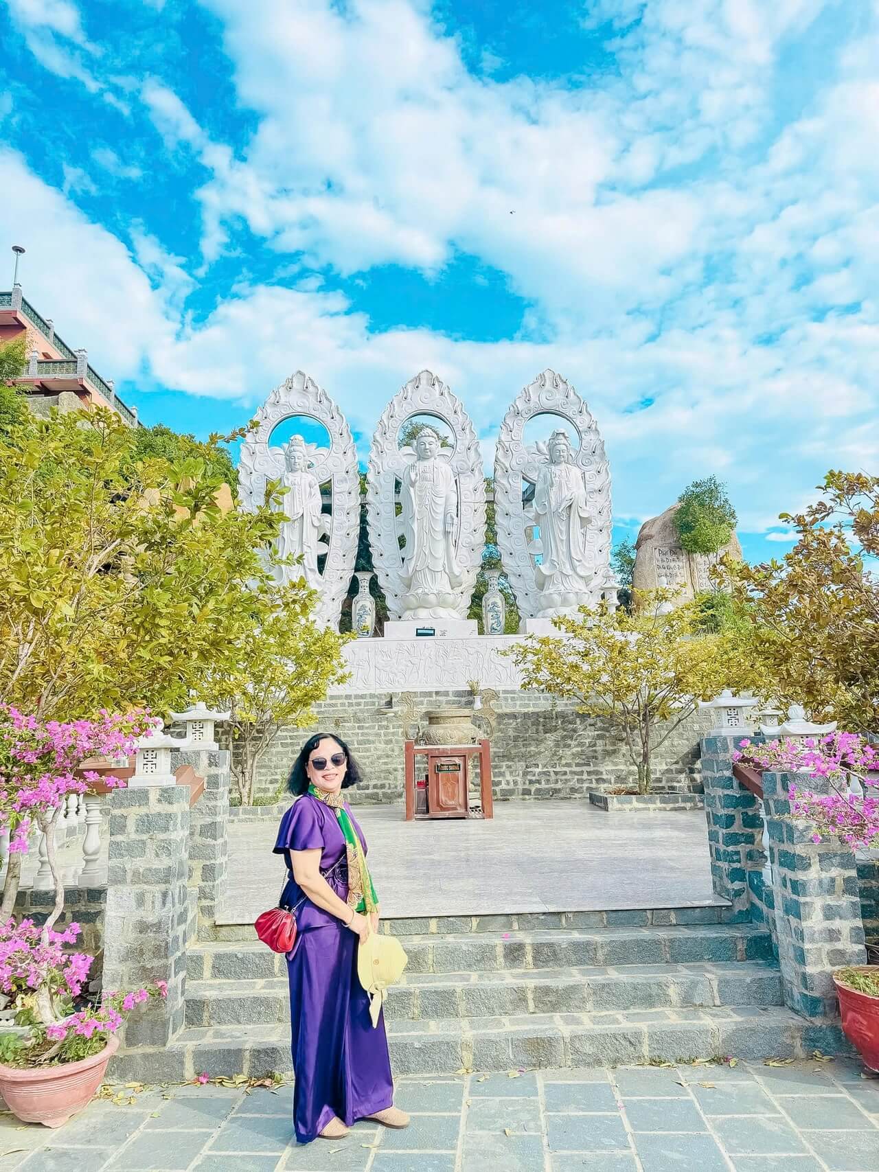 Tour Khach Doan Binh Hung 07 08 2026 37