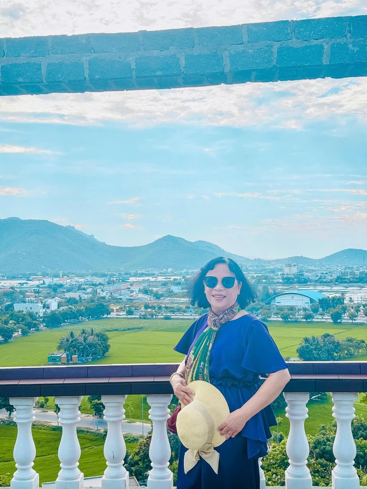 Tour Khach Doan Binh Hung 07 08 2026 43