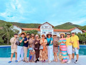 Tour Khach Doan Binh Hung 10 08 2026 11