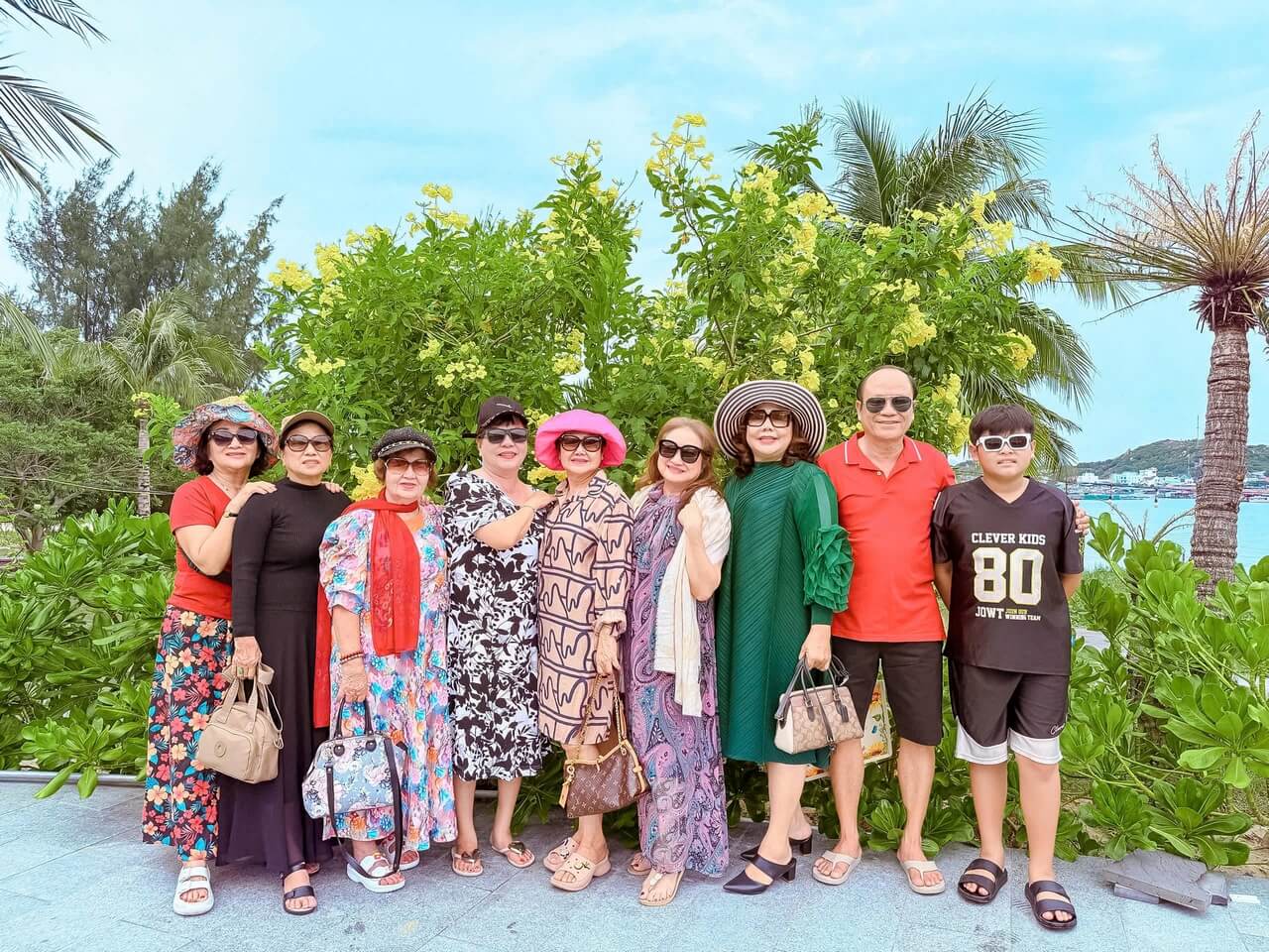 Tour Khach Doan Binh Hung 10 08 2026 26