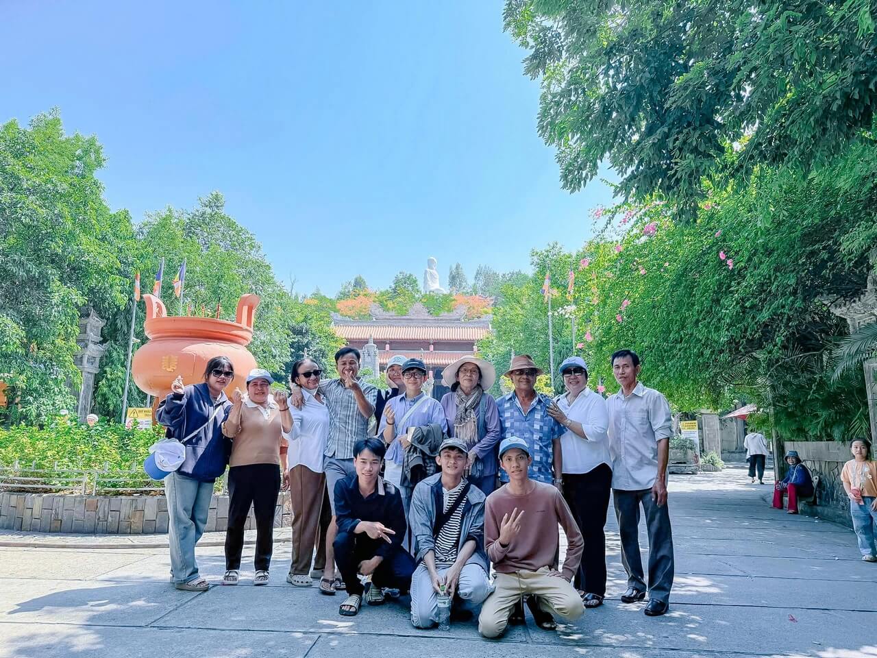 Tour Khach Doan Nha Trang 02 08 2026 01