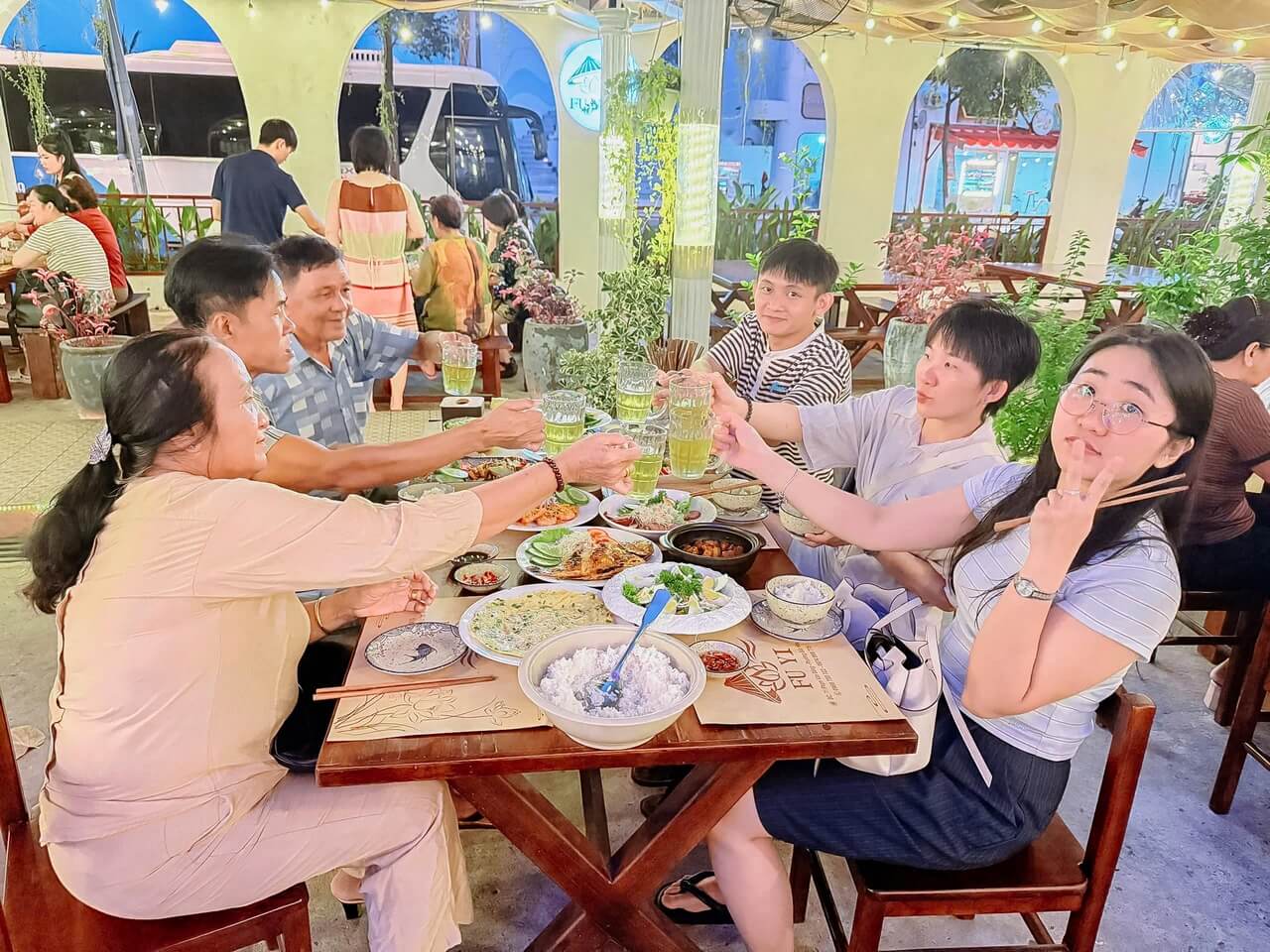 Tour Khach Doan Nha Trang 02 08 2026 03