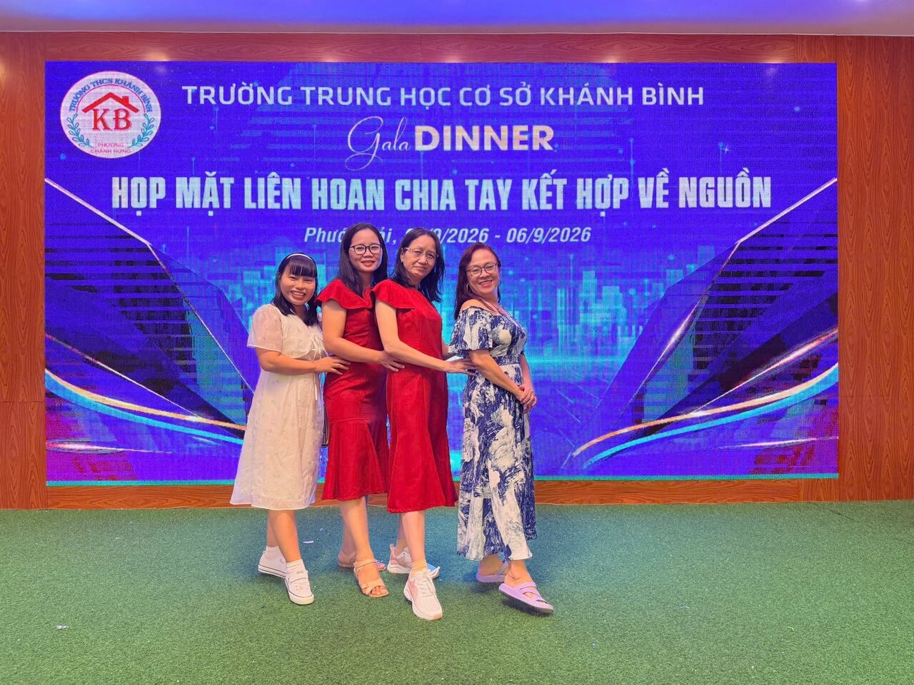 Tour Khach Doan Phuoc Hai 05 09 2026 17
